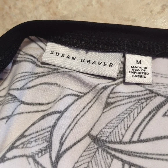 Susan Graver Floral Long Sleeve Tunic Shirt Medium - Picture 9 of 10